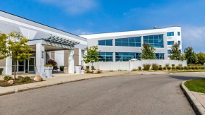 Wyndham Flint MI Grand Blanc Bishop Airport Conference Ct
